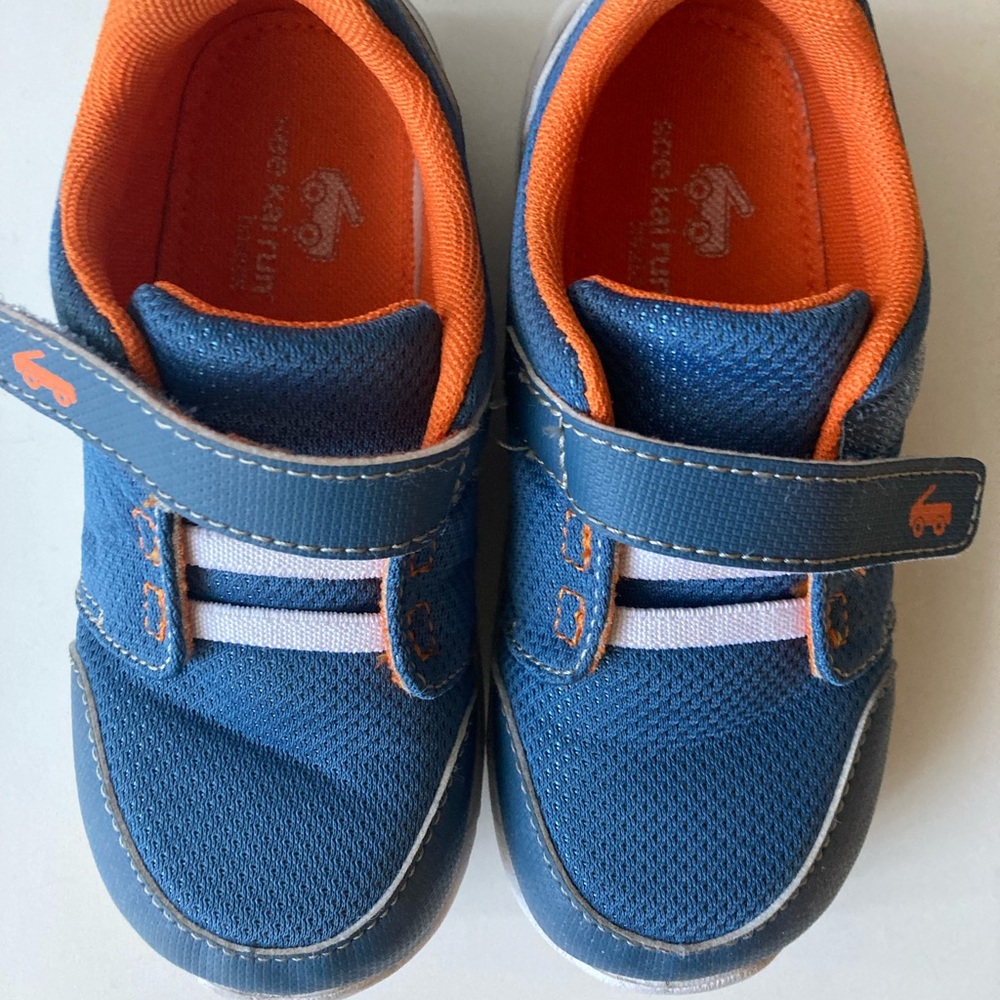 See Kai run shoes Size SOLD